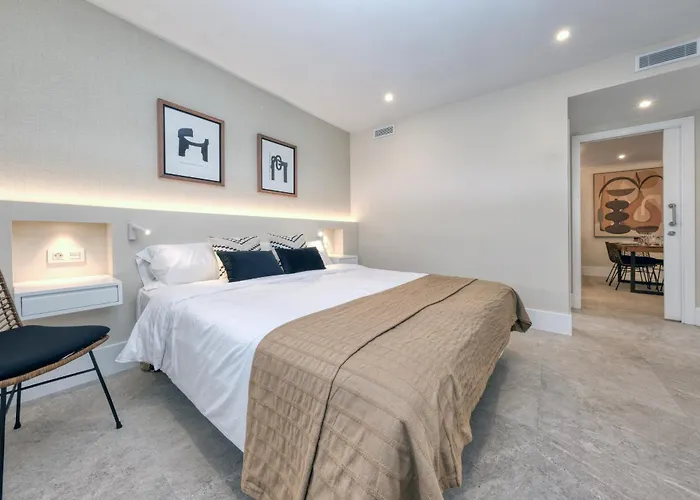 La Joya Suites- Near The Beach